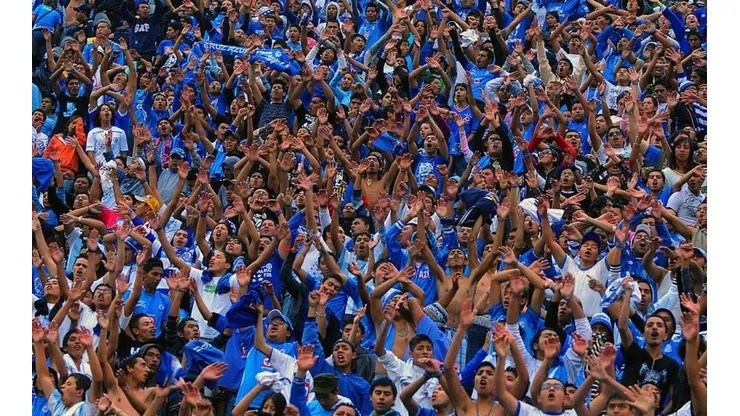 Aficionados de Cruz Azul.