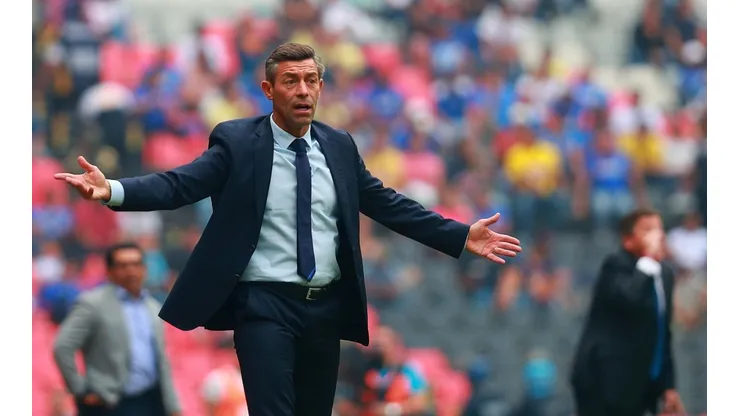 BOMBA: Pedro Caixinha confirma que el jueves Cruz Azul anunciará al tercer refuerzo