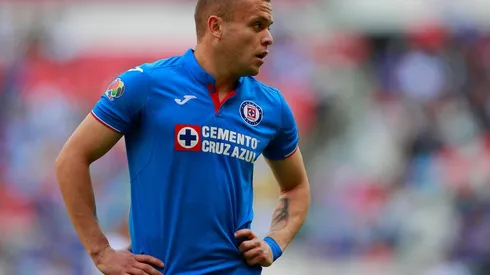 El atacante uruguayo venía utilizando el dorsal 13 hasta que apareció en la primera fecha con el 21