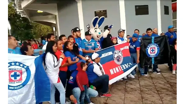 Invasión celeste: Afición de Cruz Azul es mayoría en el Estadio Victoria