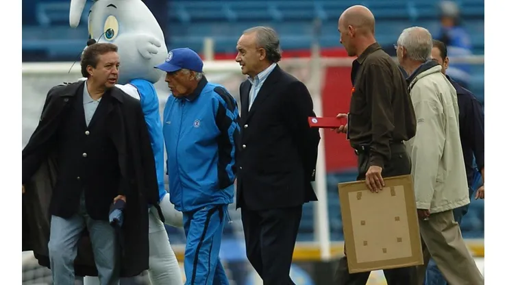 Víctor Garcés se pone firme: "En Cruz Azul es el título o nada"