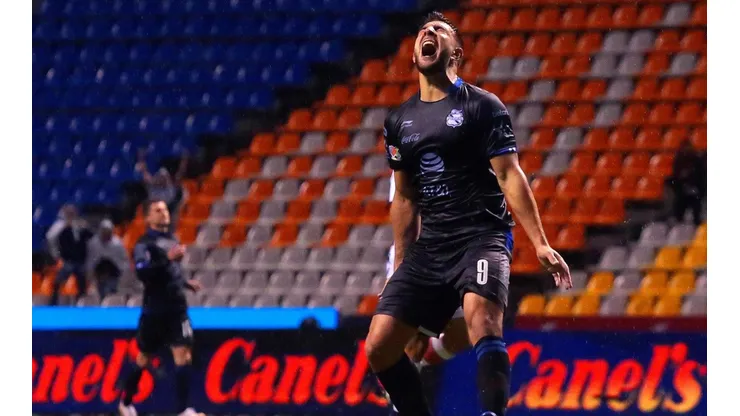 Finalmente, Cavallini está muy lejos de llegar a Cruz Azul