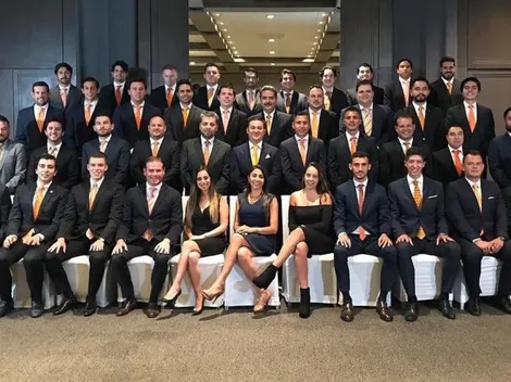 El Catita se titula de un Máster en Administración del Fútbol