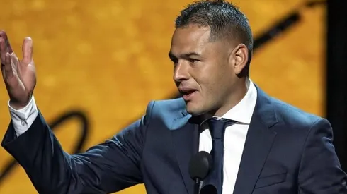 Pablo Aguilar en la premiación del Balón de Oro.