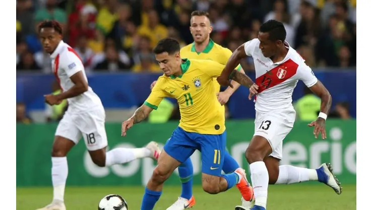 Renato Tapia en la Selección Peruana.