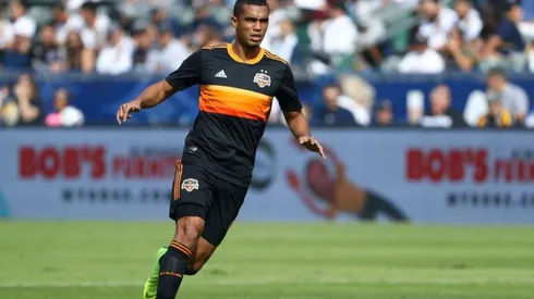 "Les dije que quería cumplir los tres años que firmé con Houston", afirmó