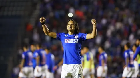 Gerardo Flores en su paso por Cruz Azul.