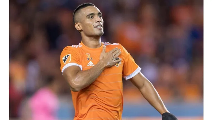 Manotas no tiene claro su rumbo hacia Cruz Azul.