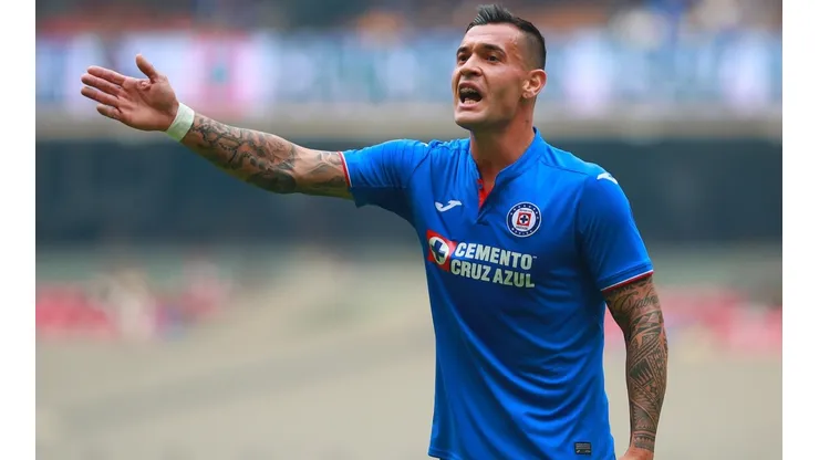 Milton Caraglio será el primero en volver.
