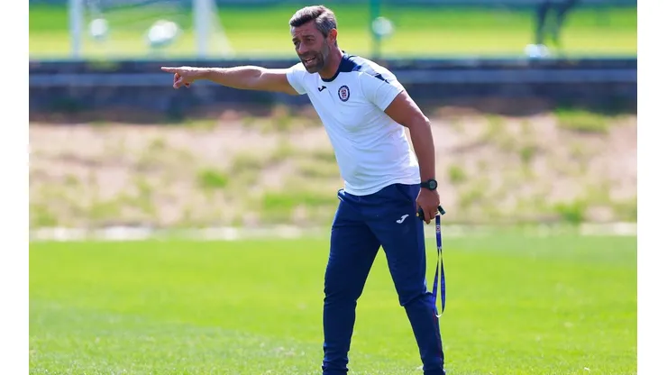 El portugués ya paró su primer 11 titular