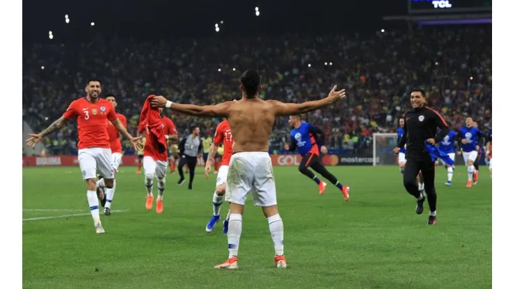 Chile celebrando la definición a penales.