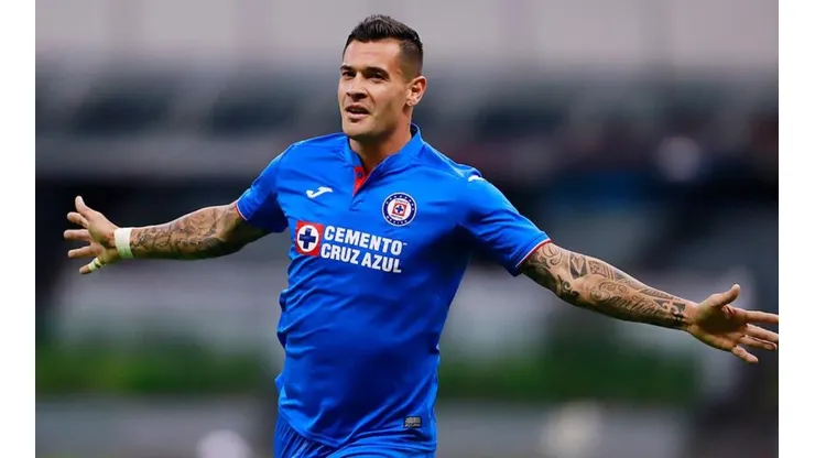 Milton Caraglio en un partido de Cruz Azul.