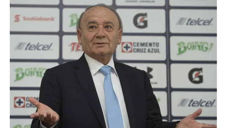 Guillermo 'Billy' Álvarez en conferencia de prensa.