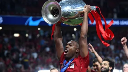 ¿Coincidencia que la ficha de Sturridge haya estado en el sitio de Cruz Azul?