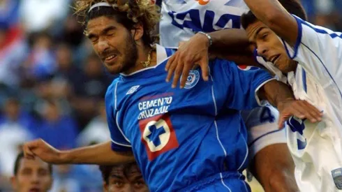 Abreu jugó entre 2002 y 2003 con la Máquina