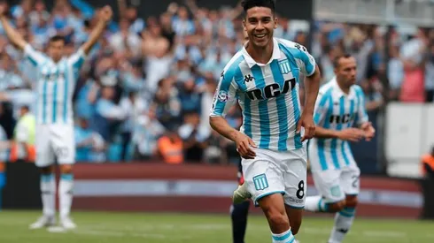 Guillermo Fernández en el partido de Racing Club.
