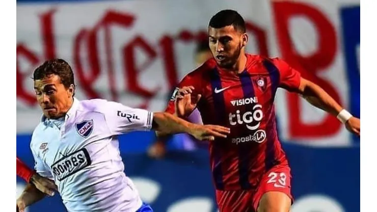 Todo sobre el viaje de Juan Escobar a México para fichar por Cruz Azul