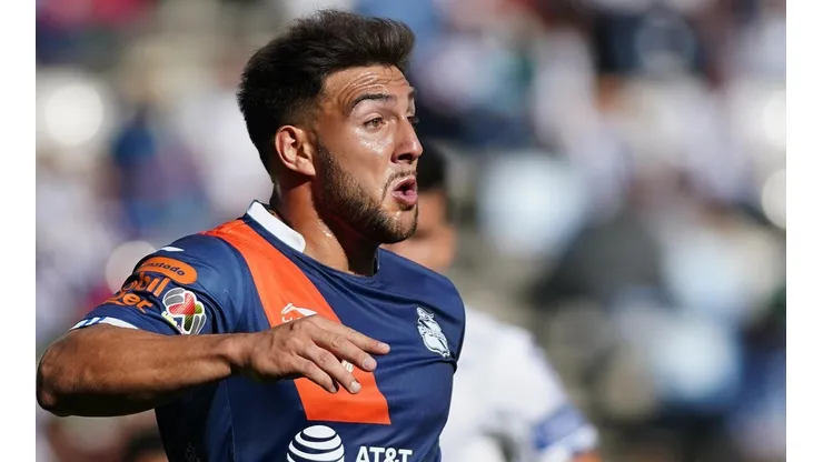 Se reflota interés en el delantero canadiense
