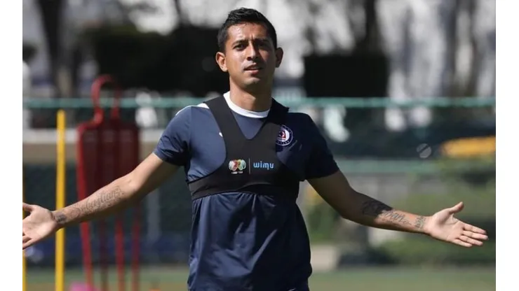 Elías ya entrena con Cruz Azul y está de alta para la pretemporada