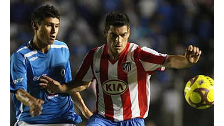 José Antonio Reyes enfrentando a Cruz Azul.