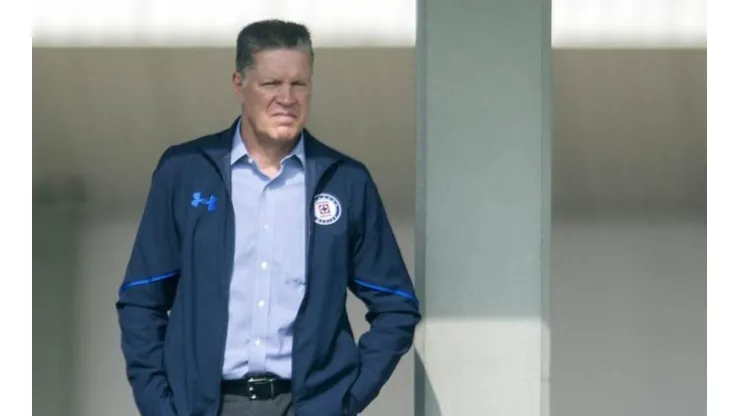 Ricardo Peláez al mando de Cruz Azul.