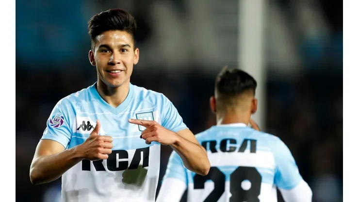 Diego Milito de Racing Club confirma que Pol Fernández llegará a Cruz Azul