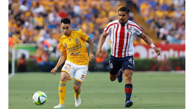 Tuca Ferretti desliza que se reactivó la plática de Cruz Azul con Tigres por Lucas Zelarayán