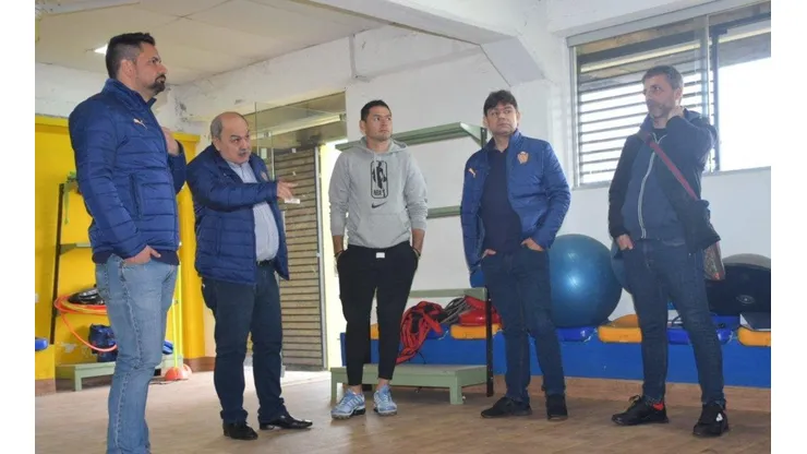 Pablo Aguilar en las instalaciones del Sportivo Luqueño.