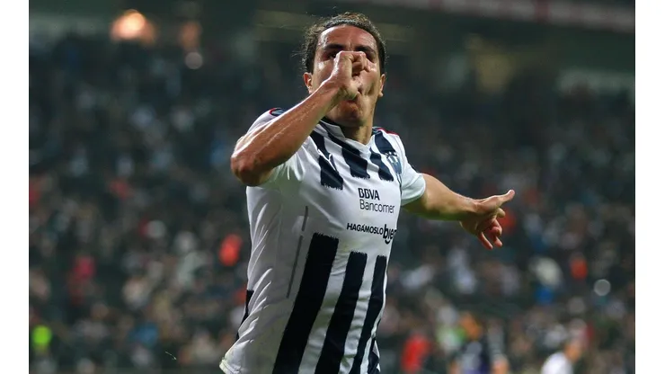 El Universal afirma que Cruz Azul busca repatriar a Efraín Juárez para el Apertura 2019