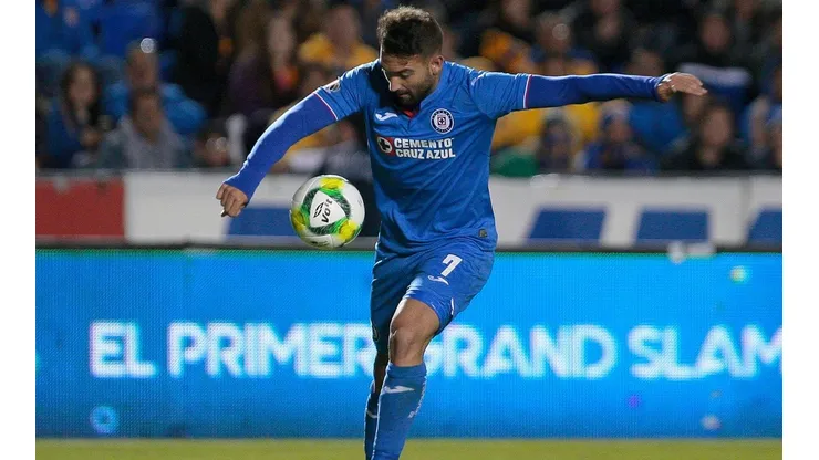 Caute no aceptará ofertas de salida porque quiere quedarse en Cruz Azul