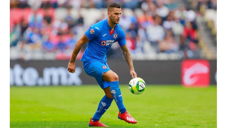 "Me queda un año en Cruz Azul y quiero renovar": Méndez