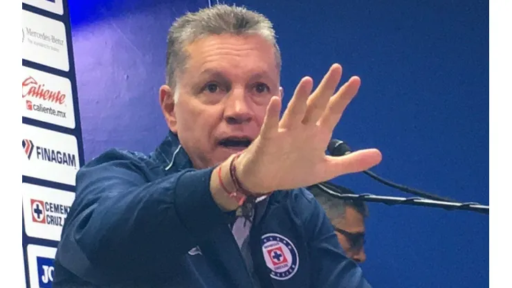"Se queda Caixinha y llegarán tres fichajes": Peláez