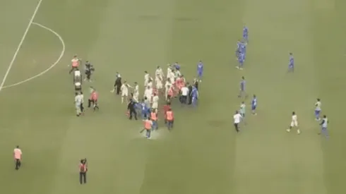 La pelea entre Guillermo Allison y Nicolás Castillo al final de Cruz Azul vs América