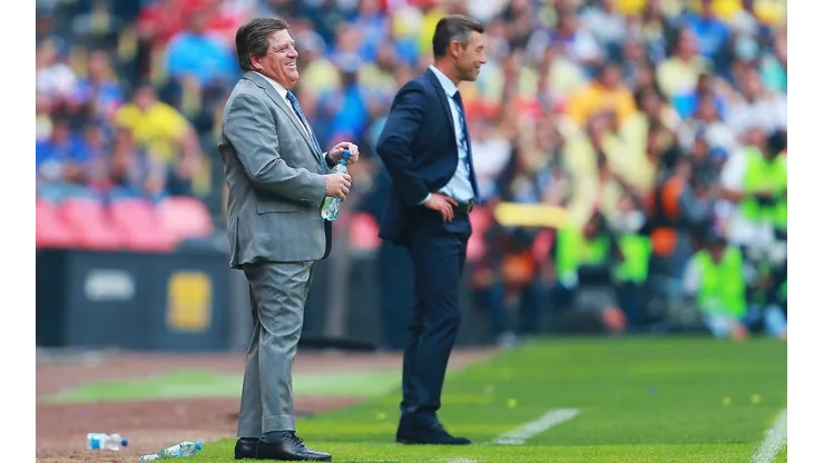 Herrera respondió a todas las críticas de Caixinha a la logística del partido de ida