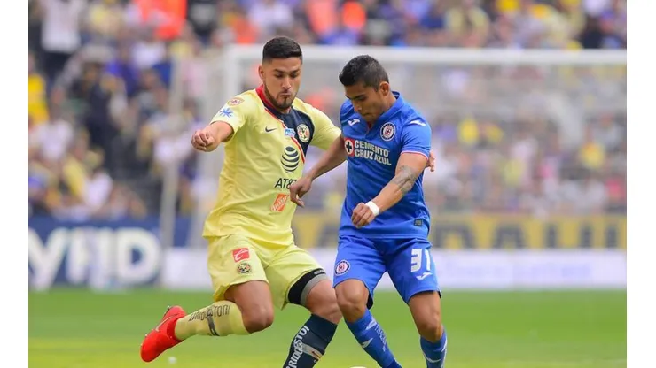 Cruz Azul enfrentando al América en el Clausura 2019.