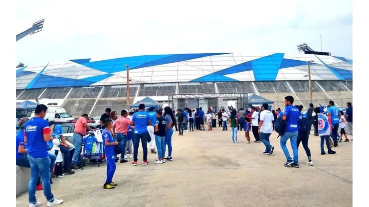 Cruz Azul enfrentará a Lobos BUAP.