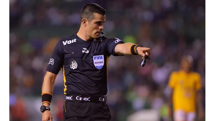 Hernández fue designado para arbitrar a Lobos BUAP vs Cruz Azul