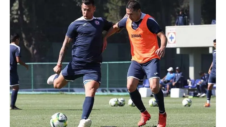 Pablo Aguilar ya entrena regularmente.