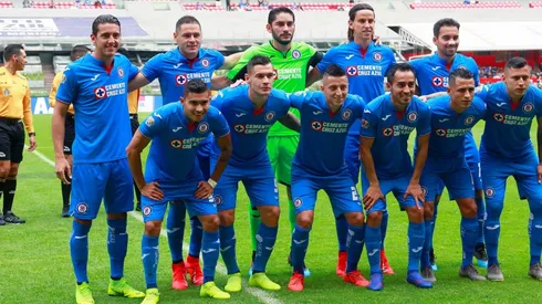 Cruz Azul cambiaría su once.