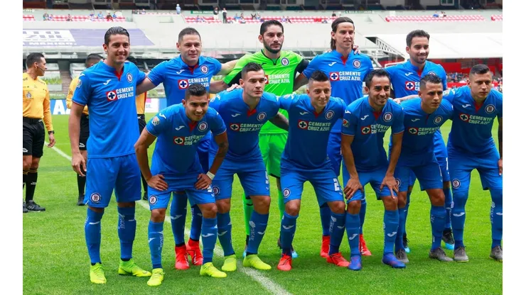 Cruz Azul cambiaría su once.