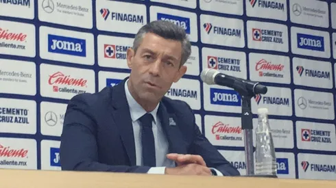 Pedro Caixinha atendió a los medios esta noche.