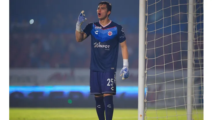 El portero de los Tiburones Rojos viene de permitir nueve goles a Pachuca