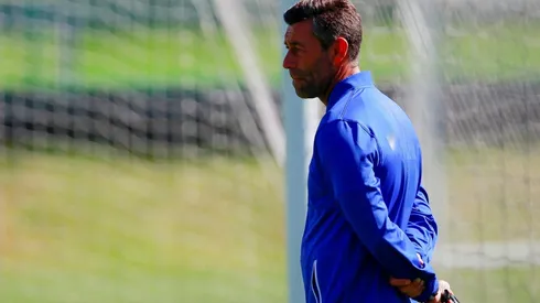 Caixinha ya organiza sus piezas para el duelo del sábado