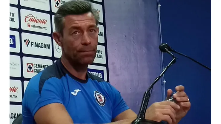 Pedro Caixinha atendió a los medios hoy.
