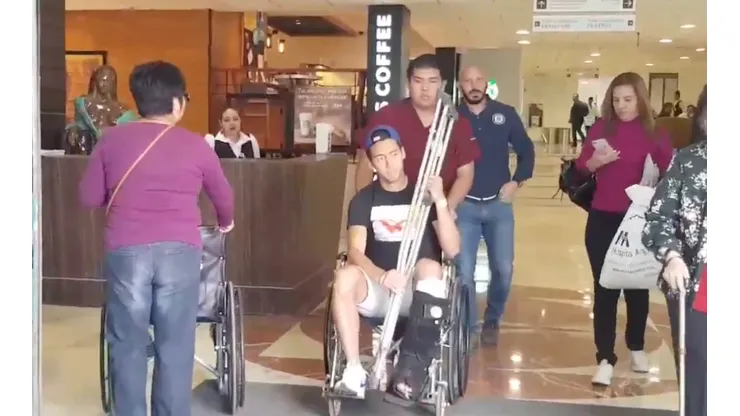 Javier Salas fue dado de alta.
