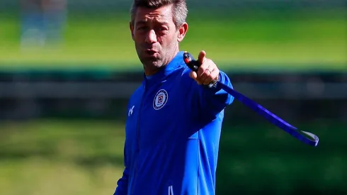 Las 5 opciones de Caixinha para cubrir la baja de Salas