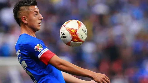 Roberto Alvarado titular en México ante Paraguay