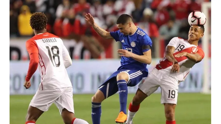 Yoshimar Yotún participó de todo el encuentro de Perú ante Paraguay