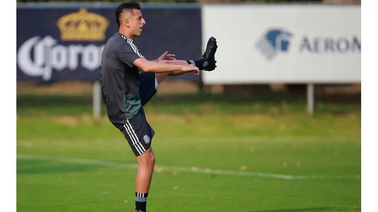 Roberto Alvarado reportó en la concentración de la selección mexicana