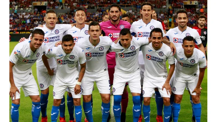 Cruz Azul confirmó su alineación para este encuentro.